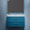 mobile bagno sospeso con lavabo integrato a due cassettoni marylin in blu petrolio. piedini opzionali.